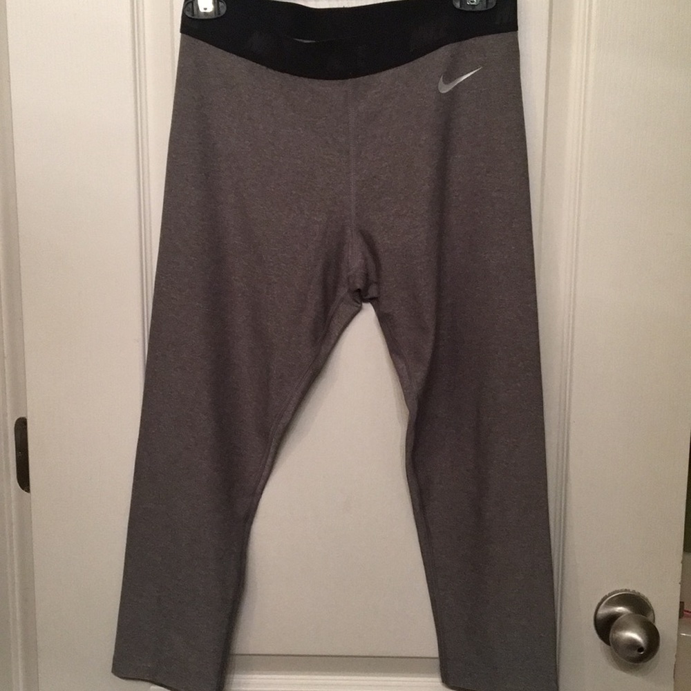 Nike Capri golf tights